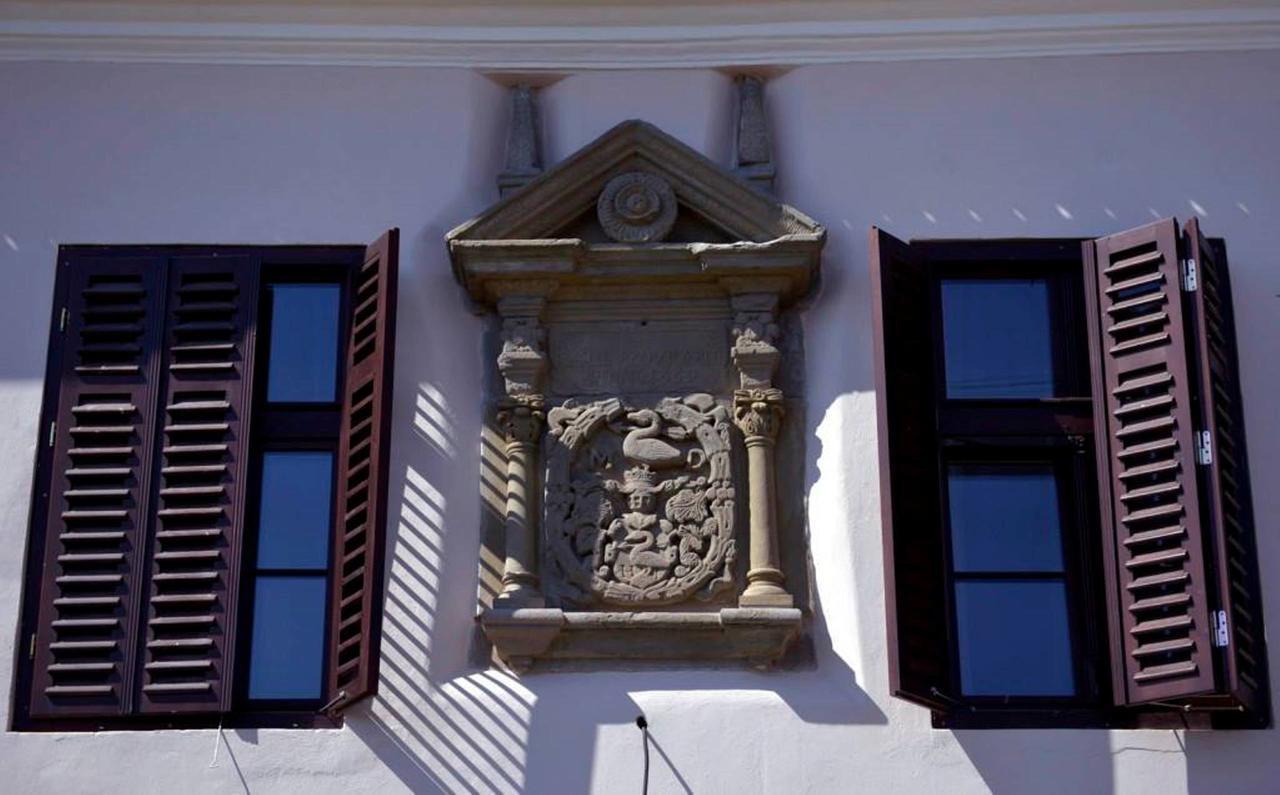 Castle Hotel Daniel Baraolt Ngoại thất bức ảnh